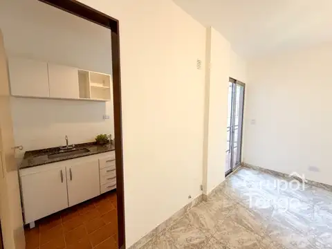 Venta Departamento Tres Ambientes Parque Patricios Balcón Apto Credito