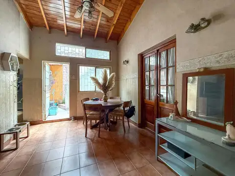 Depto Tipo Casa 4 ambientes con 1 baño