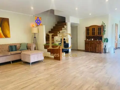 Casa en Alquiler al Norte