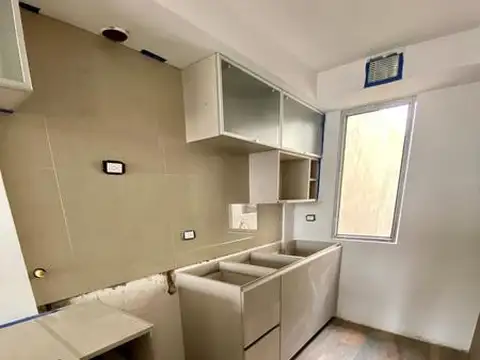VENTA DEPARTAMENTO AL CONTRAFRENTE 40 M2 LANUS OESTE