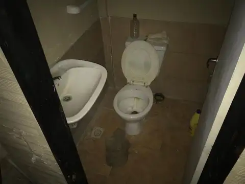 Local en Alquiler en Villa de Mayo, $ 550.000