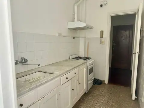Departamento en Alquiler en Monserrat, $ 899.000
