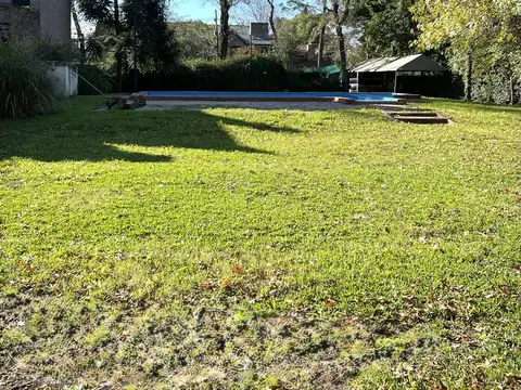 Boulevard argentino  al 8600