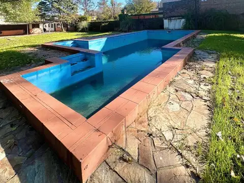 En el corazon de Fisherton - Amplia casa con parque