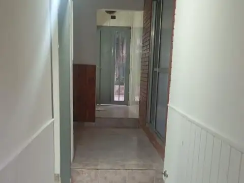 Depto Tipo Casa en Alquiler de 2 dormitorios