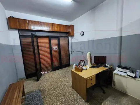 Local en Venta en Lomas del Mirador, USD 30.000