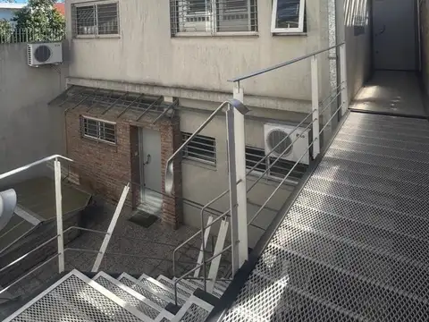 Oficina en Alquiler al Norte