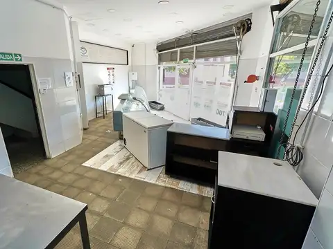 Venta en Bloque: Local con depto 3 ambs c/terraza edificable