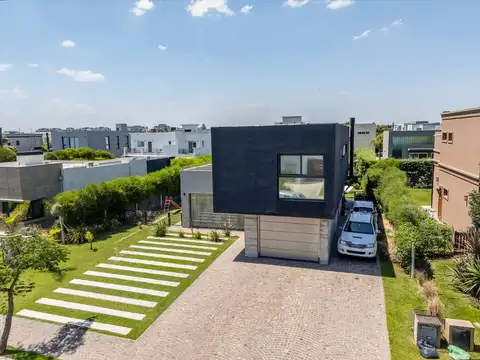 Casa en Venta en Nuevo Quilmes, USD 760.000