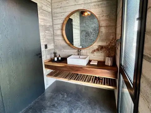 Casa en Alquiler en Puertos - Riberas, USD 2.900