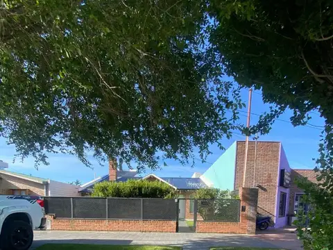 CASA EN VENTA - RIO GALLEGOS