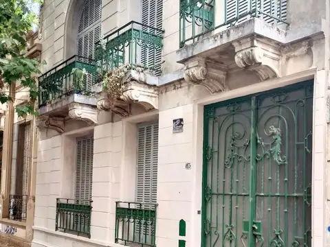 Casa en Alquiler en La Plata [Cod: 2852-85]