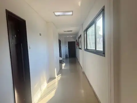 Oficina en Alquiler en Troncos del Talar, $ 550.000