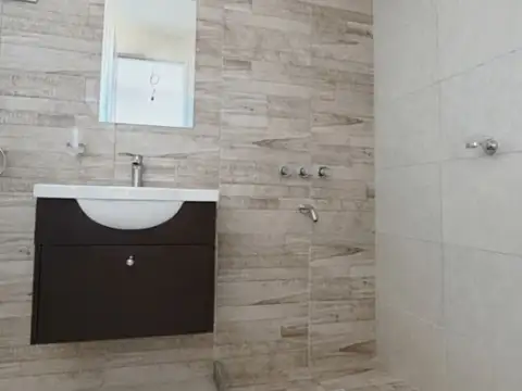 Departamento 4 ambientes con 1 baño