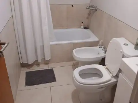 San Martin y  Av, Pellegrini