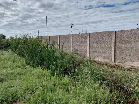 Terreno en venta 3466 mtros. casa ind. C.Segovia