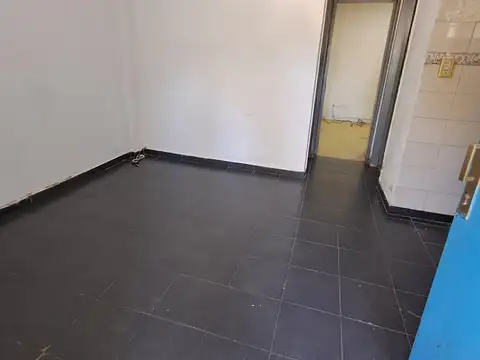 Departamento en Alquiler en Villa Celina, $ 400.000