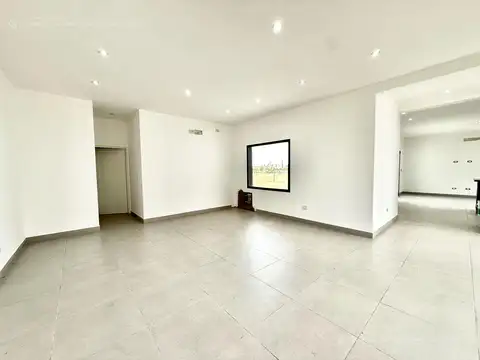 Casa en Alquiler de 3 dormitorios