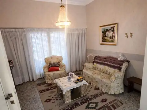 Casa en Alquiler en Ramos Mejia, $ 3.000.000
