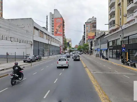 Avenida Córdoba e/ Bulnes y Jerónimo Salguero