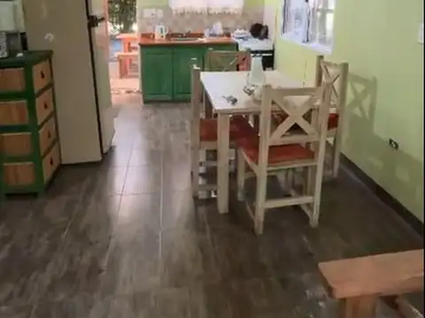 Casa en Venta con 4 cocheras