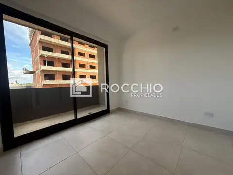 Departamento en Alquiler en Jose Leon Suarez, $ 850.000