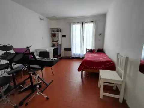 Departamento 5 ambientes con 3 baños