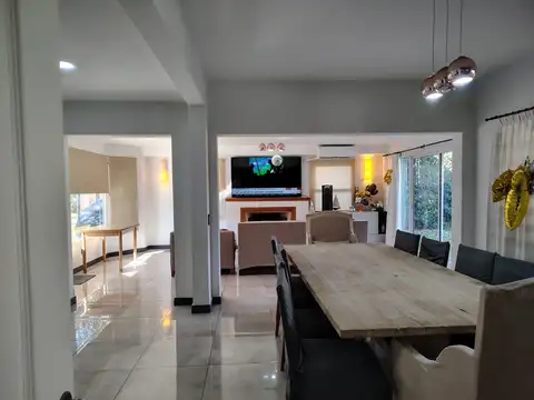 Casa en Venta en Septiembre, USD 360.000