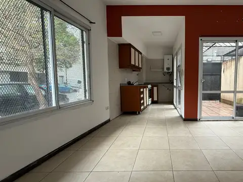 PH 2 Ambientes en Duplex  Moderno Patio Cocina y Baño completos SIN EXPENSAS  
