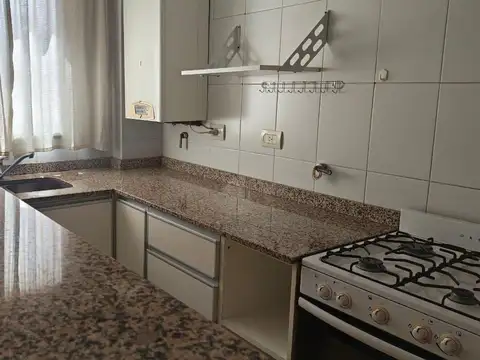 Martin Cornejo  al 200