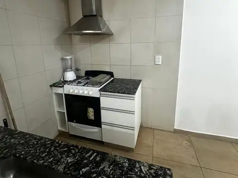 Departamento en Alquiler en Mataderos, $ 800.000