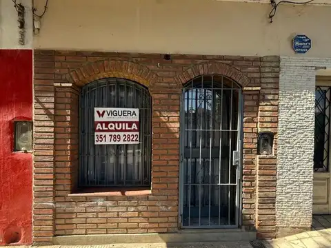 LOCAL 3 AMBIENTES - EXCELENTE UBICACION