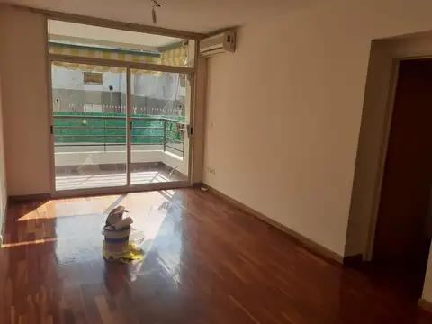 Departamento en Alquiler en San Cristobal, $ 870.000