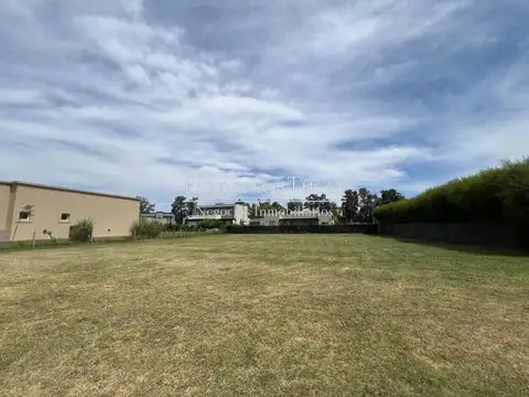 Lote en venta Country Fincas de Álvarez