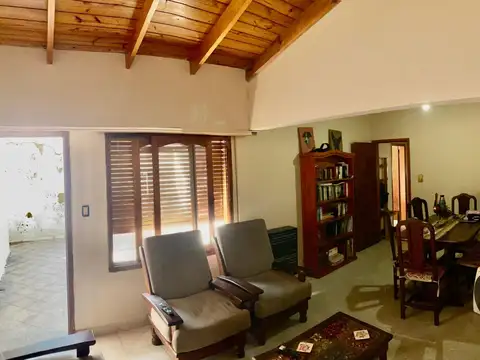 Depto Tipo Casa en Venta 40 años