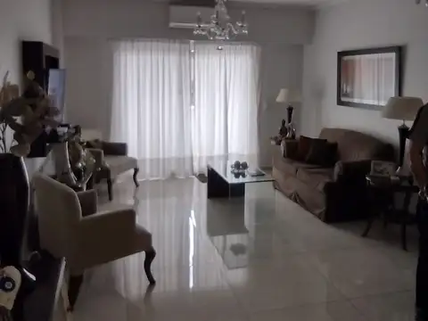 Departamento en Venta al Suroeste