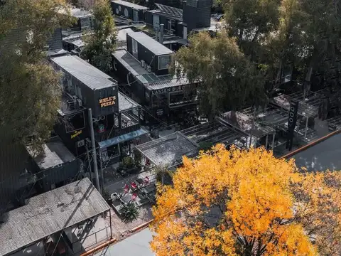 Local En Alquiler En Complejo "quo" Maschwitz