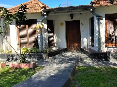 Hugo Del Carril 200