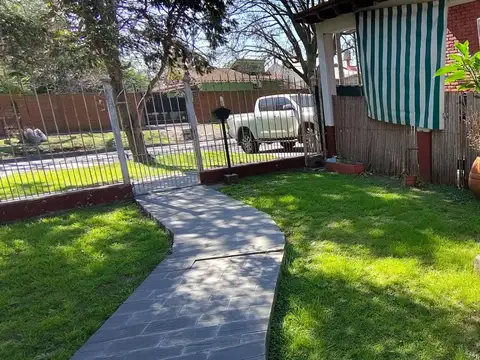 Casa en Venta en Burzaco, USD 100.000