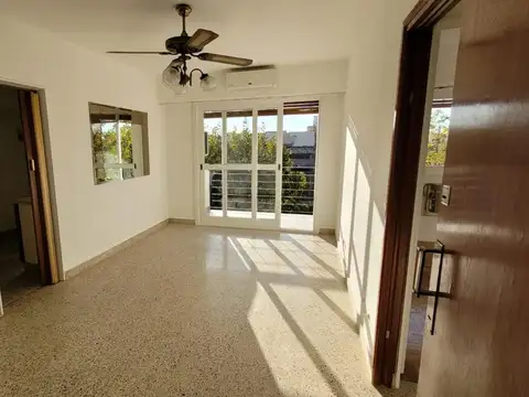 Departamento en Alquiler en Floresta Norte, Floresta