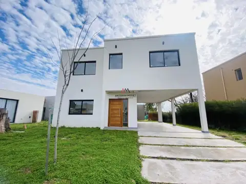 Casa en Venta de 4 dormitorios