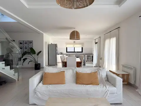 Propiedad en venta de 5 ambientes en Prados del Oeste