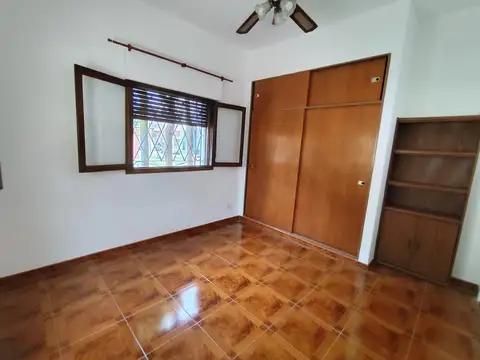 Depto Tipo Casa en Alquiler al Noreste