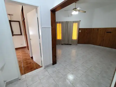 Depto Tipo Casa en Alquiler 35 años