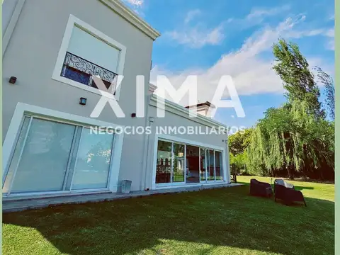 Casa en venta El Tipal Club de Campo
