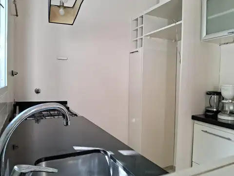 Depto Tipo Casa en Alquiler 40 años