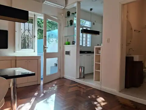 Uriarte 1500, Piso 1