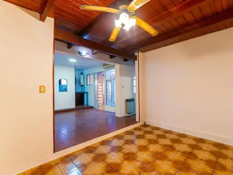 Depto Tipo Casa en Venta en Centro, USD 100.000