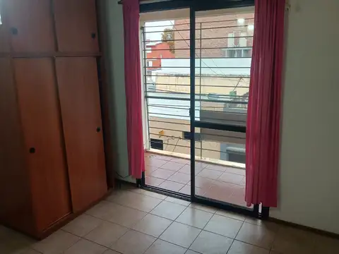 Monoambiente con balcon - San Lorenzo 3858