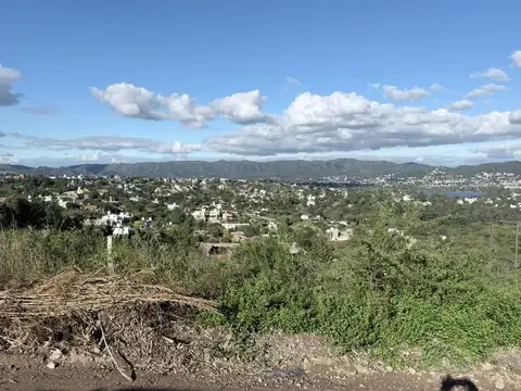 VENDO IMPACTANTE LOTE 10099 MTS - VILLA DEL LAGO